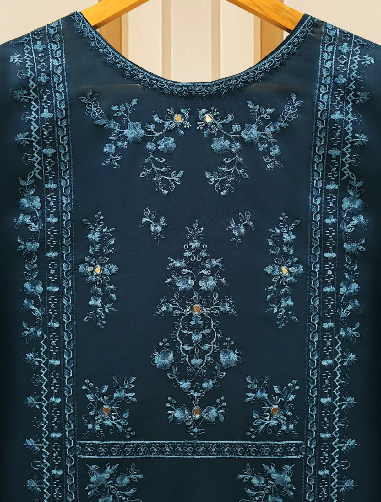 3 Piece - Embroidered Swiss Voile Suit By Agha Noor