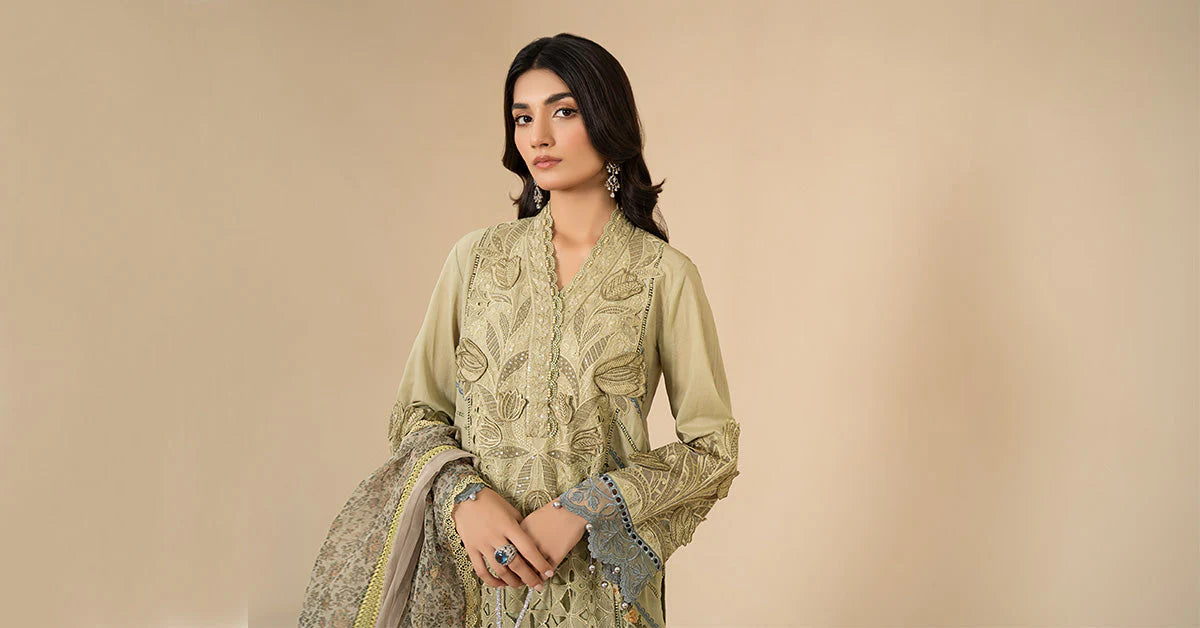 3 Piece Embroidered Lawn Suit By Maria.B.