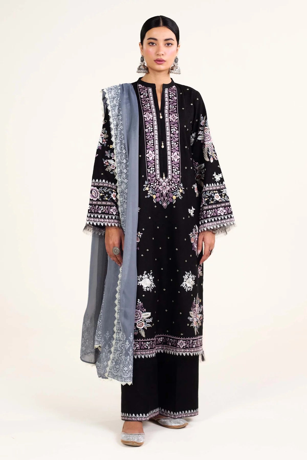 Zara Shahjahan's article is woven in traditional parsi embroidery is undeniable
