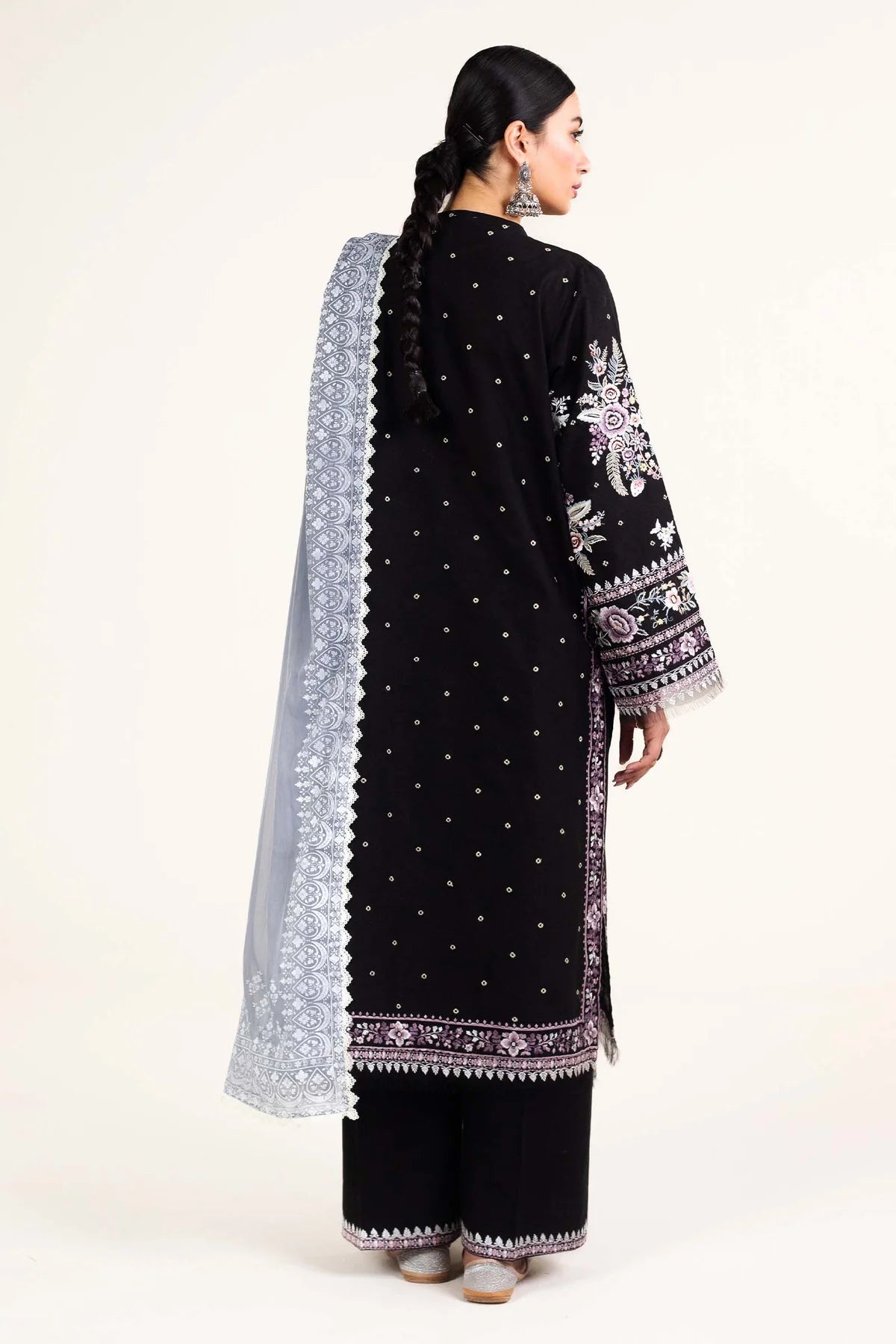 Zara Shahjahan's article is woven in traditional parsi embroidery is undeniable