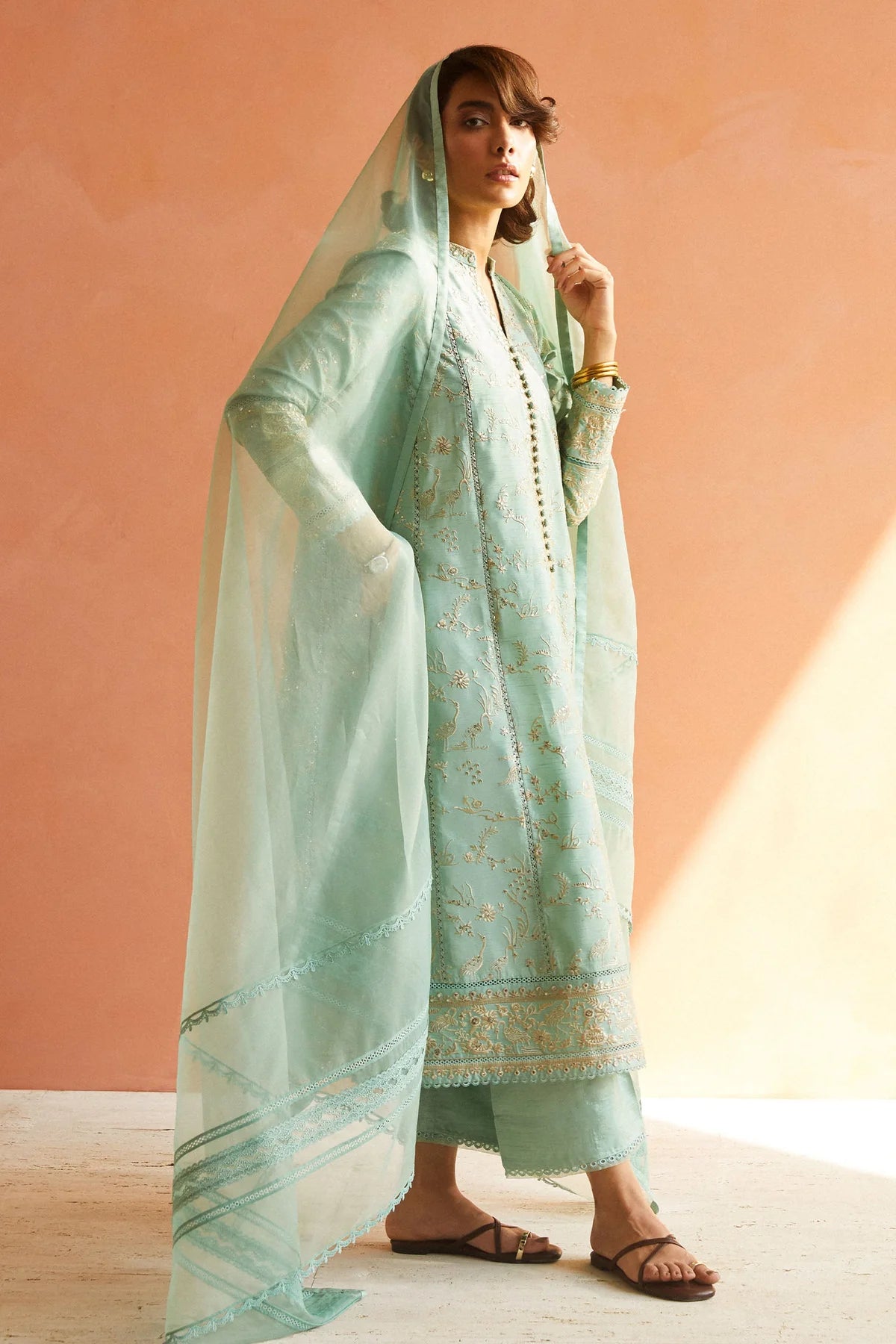 3-Piece Aqua set features an embroidered front, back and sleeves By Zara Shahjahan
