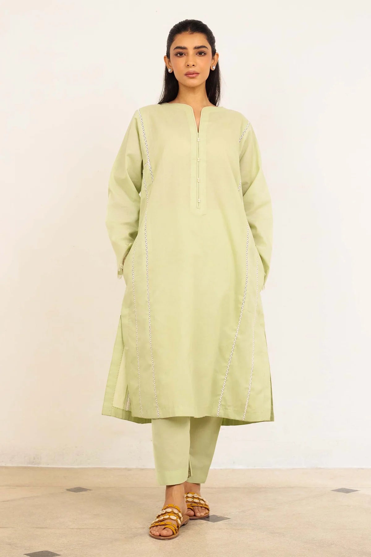 2-Piece Loose-Fit Paneled Kurta By Zara Shahjahan